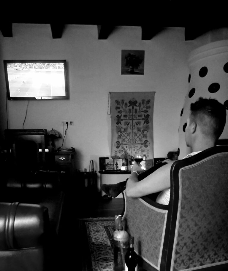 159d6dd3-8081-4328-8046-ccd0c477eec5